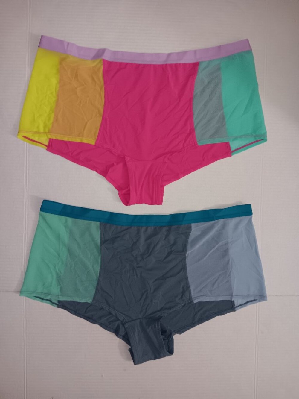 PARADE BUNDLE OF 2 SLIKY MESH BOYSHORT PANTIES